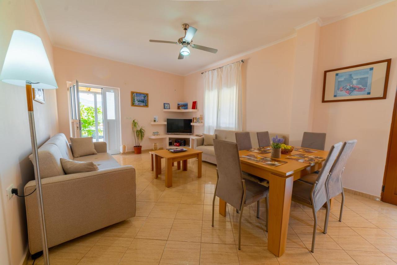 Dajana Apartments Ksamil Eksteriør bilde