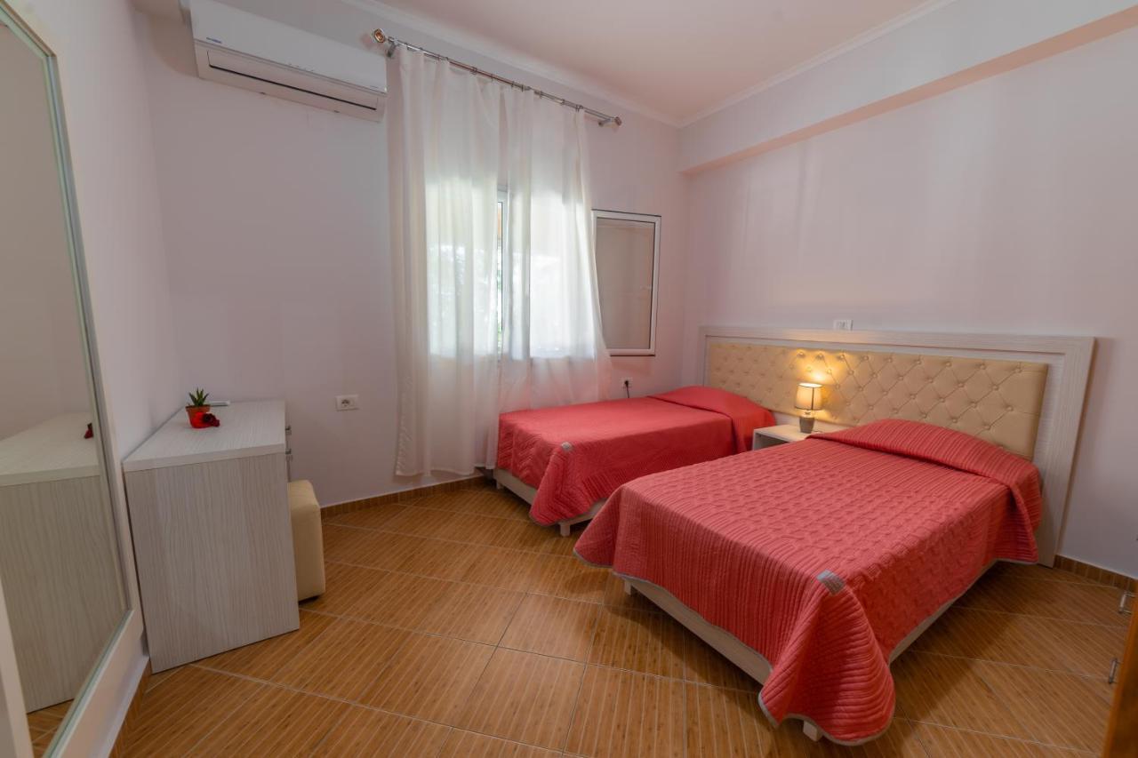 Dajana Apartments Ksamil Eksteriør bilde