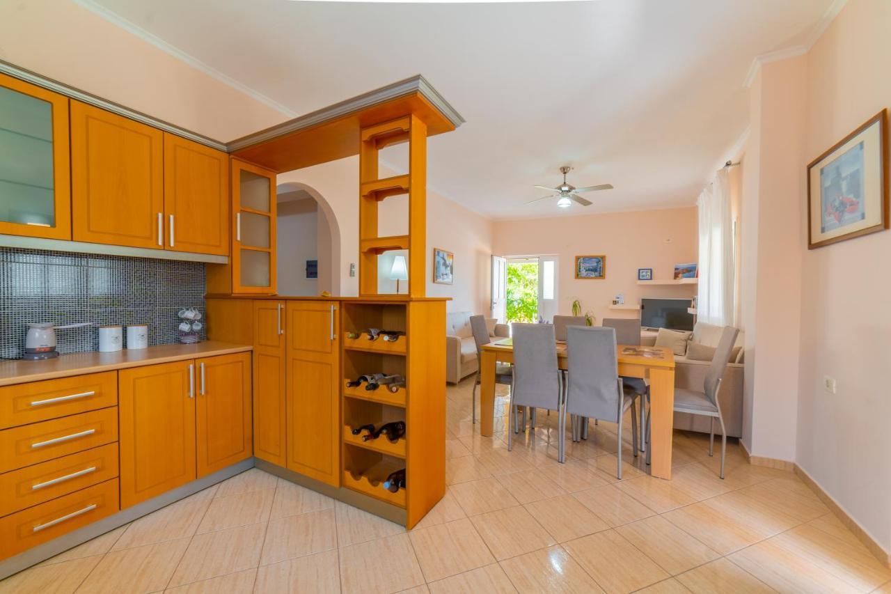 Dajana Apartments Ksamil Eksteriør bilde